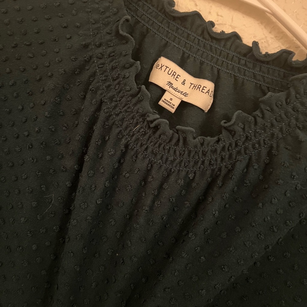 Madewell Texture & Thread Clip Dot Ruffle Top - Picture 5 of 6